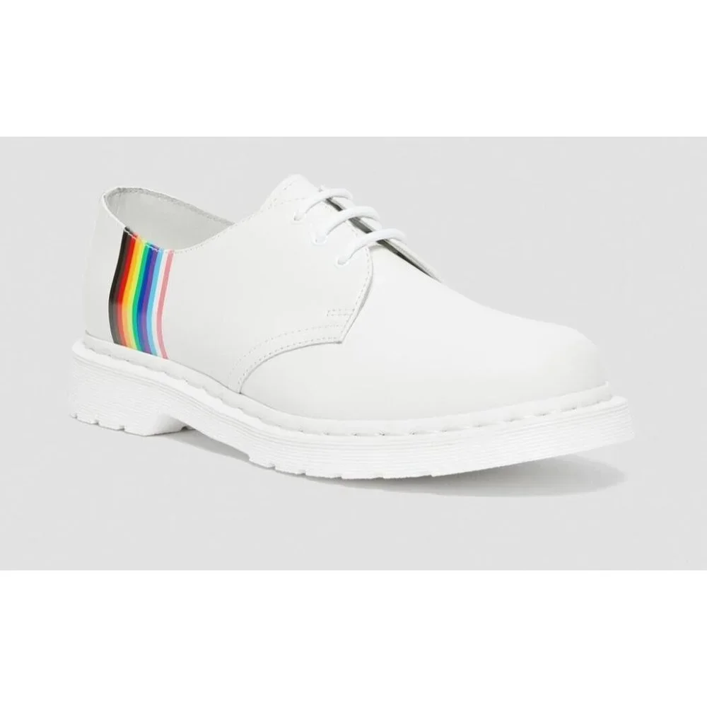 New Dr Martens 27522 White Smooth Leather Pride Oxford Shoes Men 9